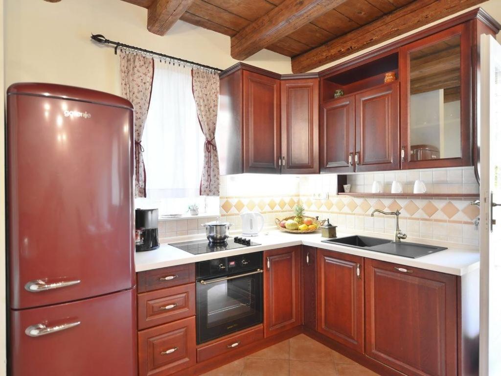 Villa Omis Exterior photo